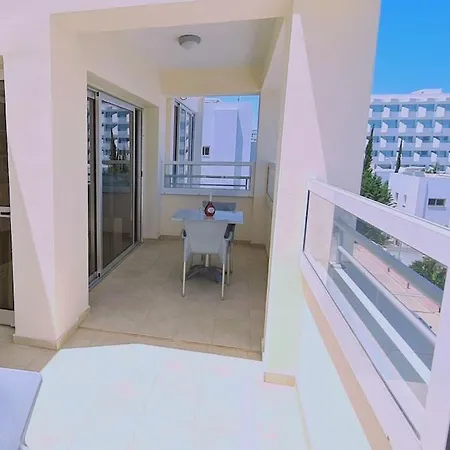 Sunrise B01 Apartament Protaras