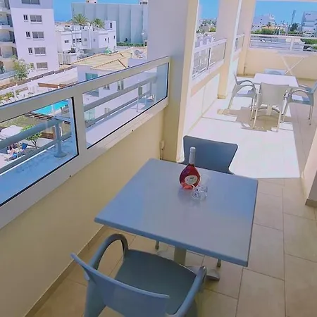 דירה Sunrise B01 פרוטאראס